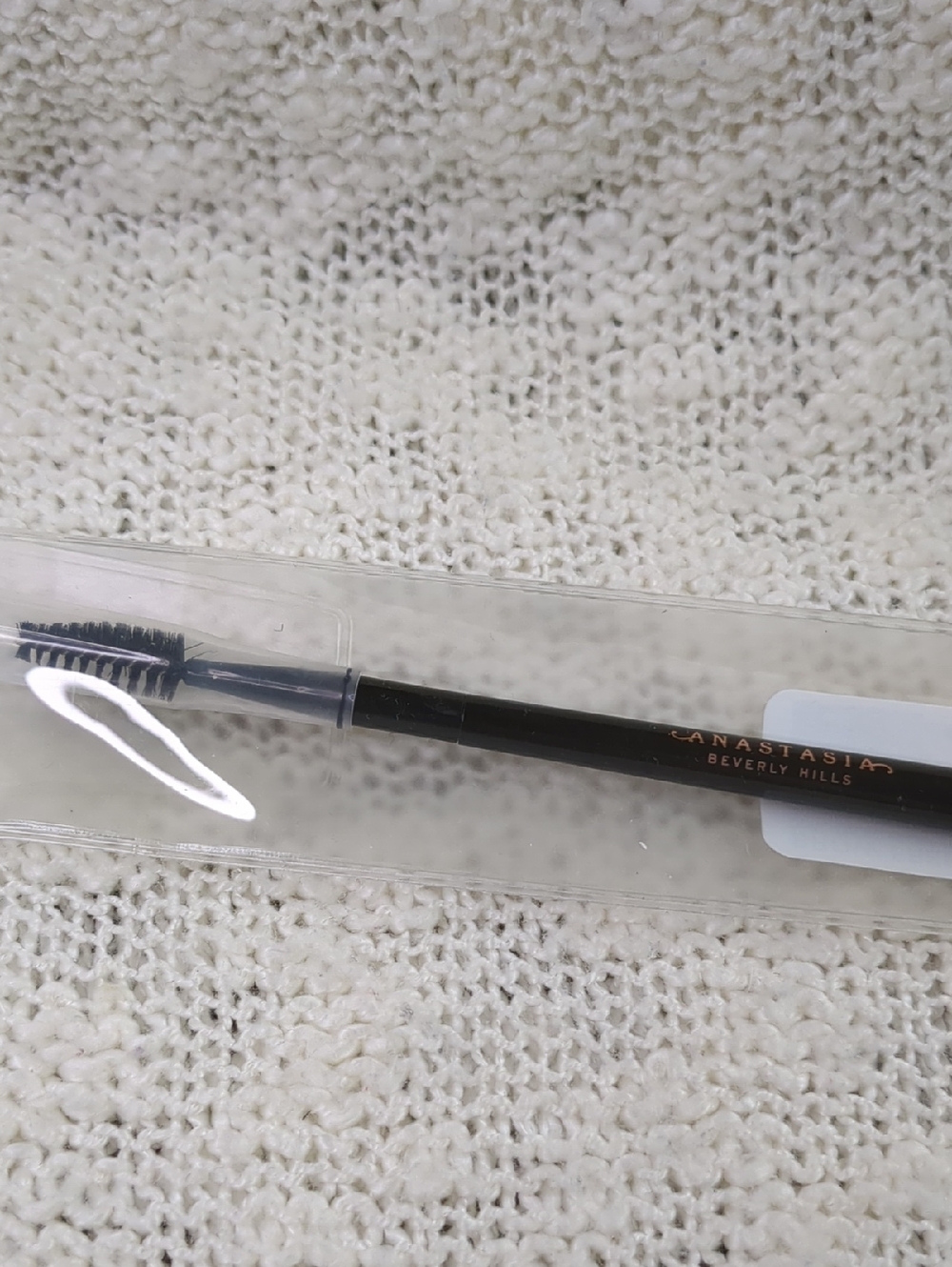 Anastasia Beverly Hills Clear Freeze Brow Wax/Applicator Duo - Picture 9 of 11